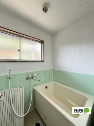 �y���̑��z�@�o�X�^�V�����[