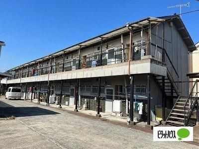 �I�̐�s���A�p�[�g �O�ώʐ^