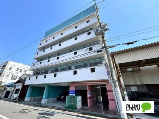 �t�H�[�X�A�x�j���[ �O�ώʐ^