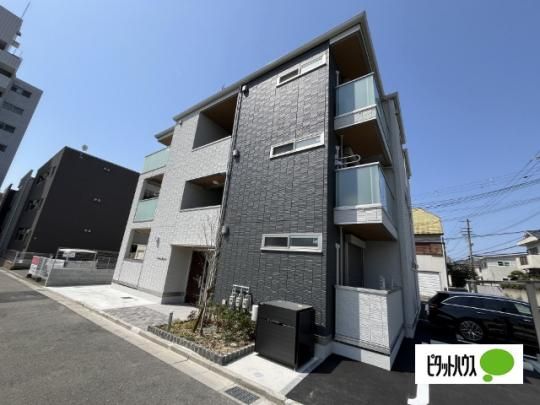 D-Luce���c-EAST(�f�B�[���[�`�F) �O�ώʐ^