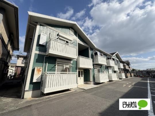 LE FIGARO(���t�B�K��)�@�U �O�ώʐ^