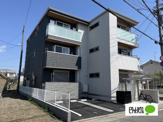 D-Luce �H���i�f�B�[���[�`�F �A�L�d�L�j �O�ώʐ^