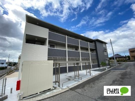 Luxe LabagueiNX o[Mj Oώʐ^