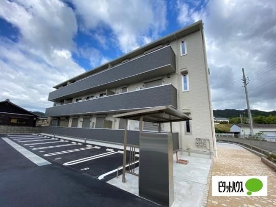 Luxe Labague�i�����N�X ���o�[�M���j �O�ώʐ^