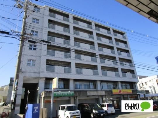 �O�K�v���U�M�u�� �O�ώʐ^