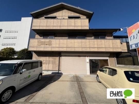 �蕽�U���ڃA�p�[�g �O�ώʐ^